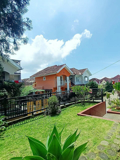 Exterior & Views 1, Cipanas Houses, Cianjur