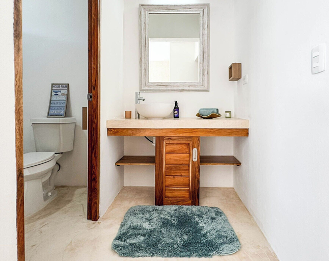 Bathroom 4, Aria, Tizimín
