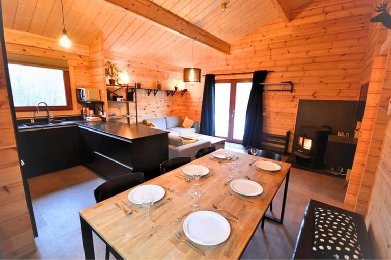 Private kitchen, Ardennes Chalet With Balcony, Sauna, Namur