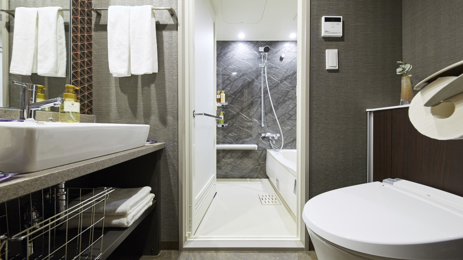 Room 4, MONday Apart Nihonbashi Ningyocho, Chūō