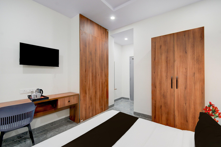 Room 4, Deluxe With Twin Bed Saroornagar, Ranga Reddy
