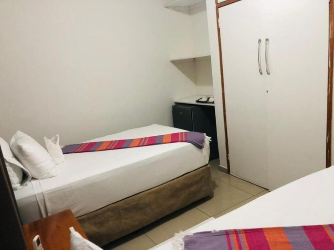 Room 3, Makgadikgadi Riverview Inn