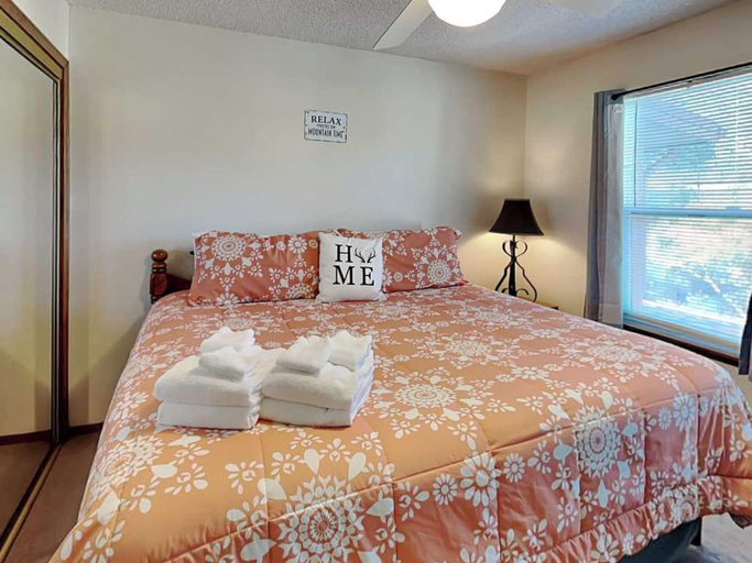 Bedroom 2, Pinon Park A15 by Ruidoso Vacation Rentals, Lincoln