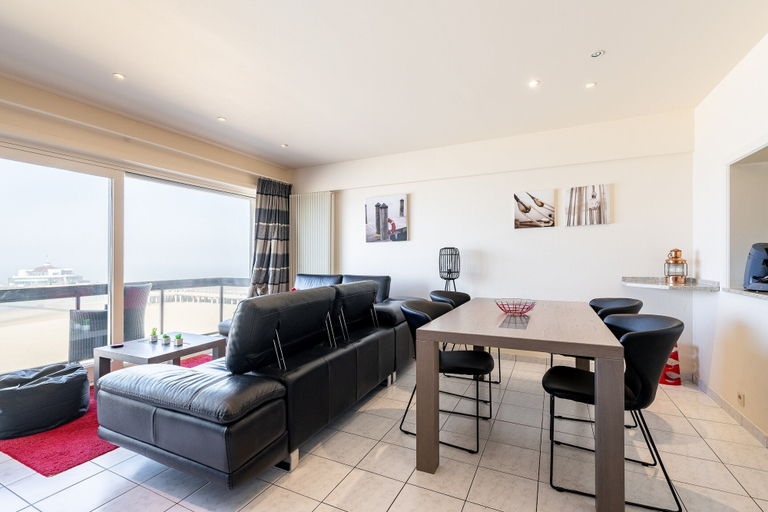 Living room 2, Apartment in Blankenberge With Sea View, West-Vlaanderen