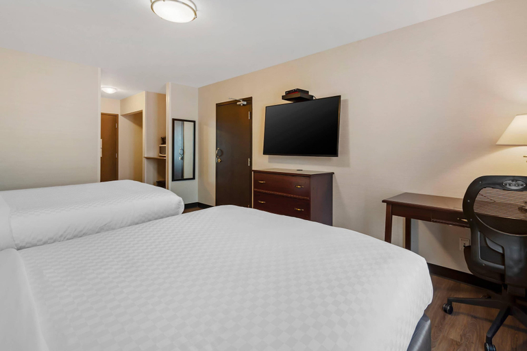Bedroom 3, Quality Inn Orleans, Ottawa