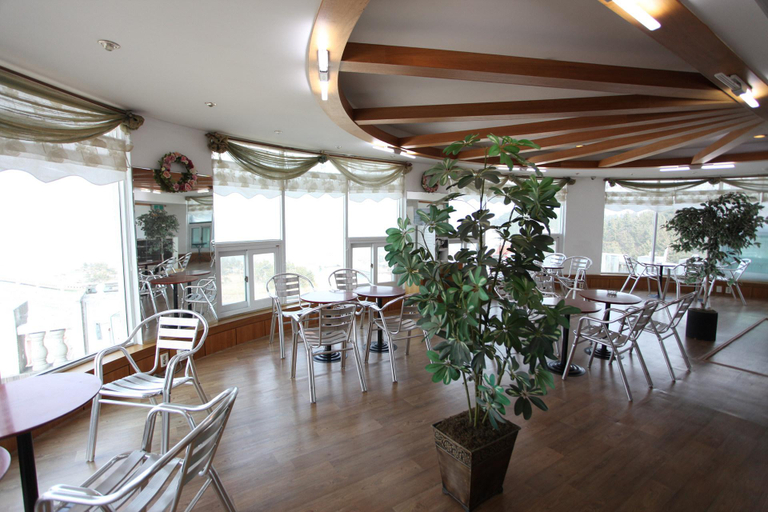 Food & Drinks 4, Hotel TopsVille, Gangneung