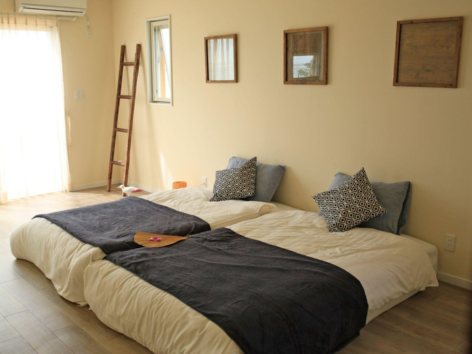 Bedroom 2, Villa Kukuru, Ginoza