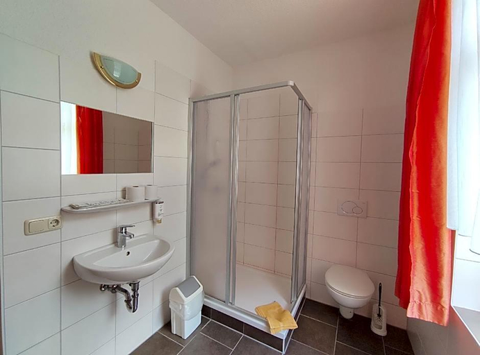 Bathroom 5, Hotel Waldmühle, Harz