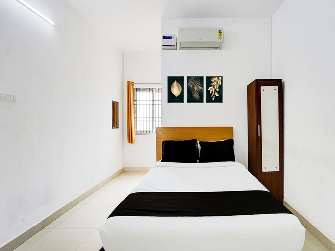 Room 4, Deluxe Vinayak Residency Patravakam Inn, Thiruvallur