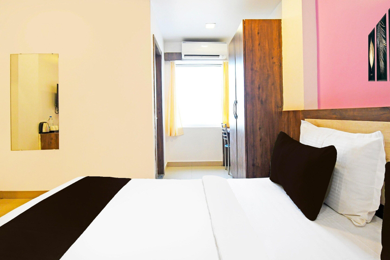Room 4, Deluxe Mancheswar Bhubaneswar Kamla, Cuttack