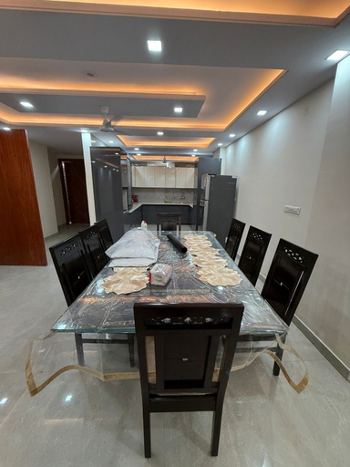 Shared kitchen 2, Stella Homestay- Near Yashoobhomi, Delhi