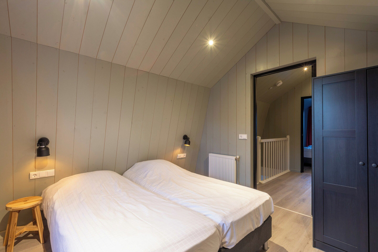 Room 3, Callantsoog Group Getaway Beach, Zijpe