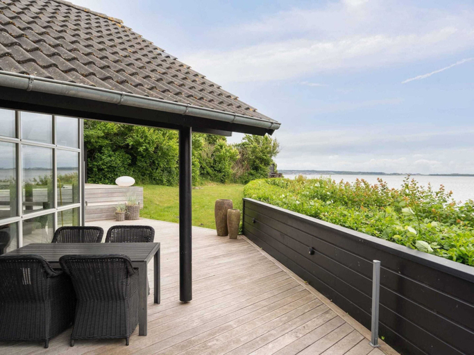 Others 4, 5 Star Holiday Home in Ebeltoft, Syddjurs