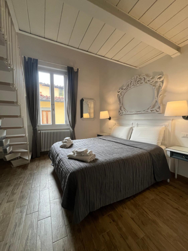 Bedroom 2, In San Frediano, Florence