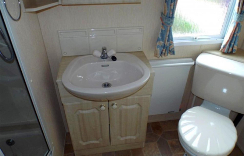 Bathroom, Mobile Home im Ferienpark mit Seezugang, Ludwigslust-Parchim