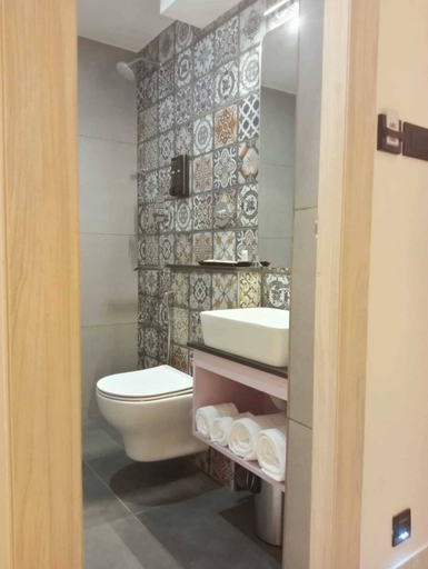 Bathroom 2, Mangalore Keys By Bestinn Leisure, Dakshina Kannada