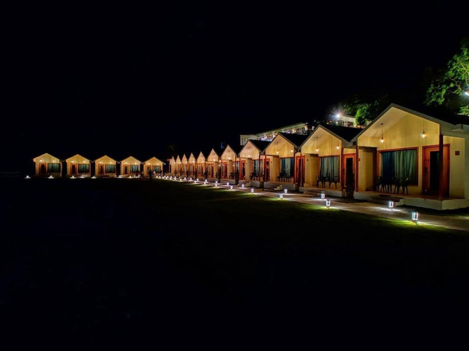 Exterior & Views 2, Blu Water Resort, Pune