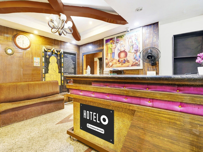 Reception 5, Hotel O Padmavathi Puram, Chittoor
