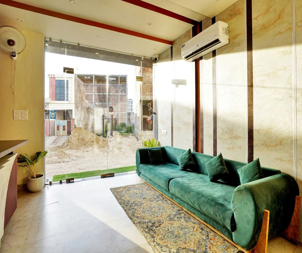 Reception 4, Townhouse Naya Nohra Crossway Kota, Kota
