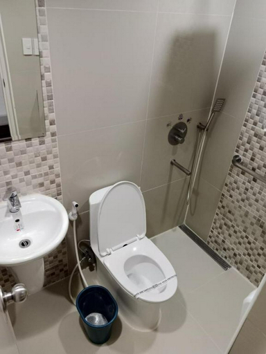 Bathroom 3, Hotel Sogo Mindanao Ave., Quezon City