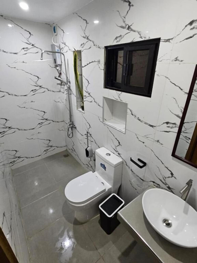 Bathroom 4, Vhora Resort, Cajidiocan
