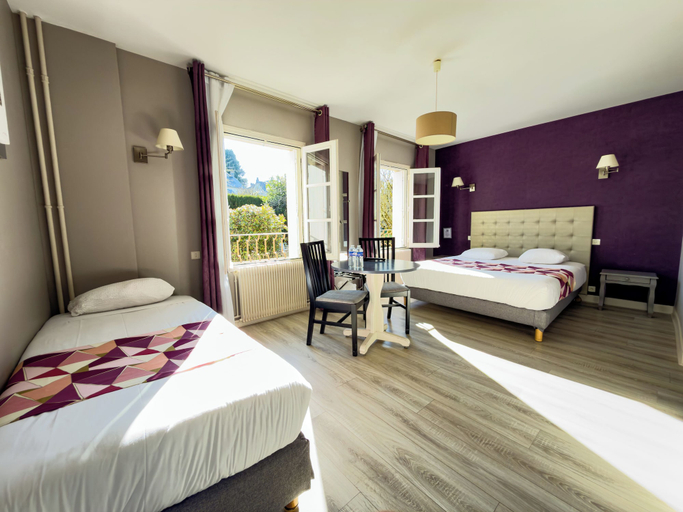Bedroom 3, Logis hôtel des voyageurs, Corrèze
