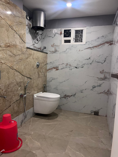 Bathroom 2, Royal Classic Hotel, Purba Medinipur