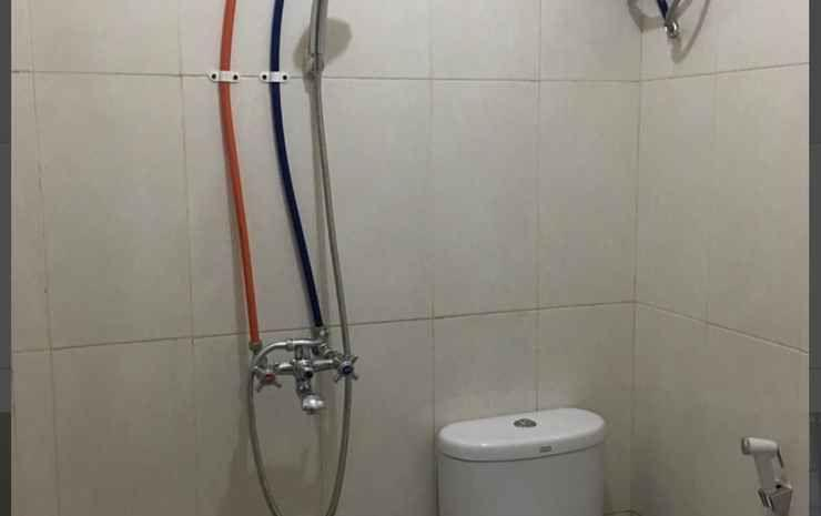 Bathroom, Rumah Mama Yani - 2 Bedroom, Malang