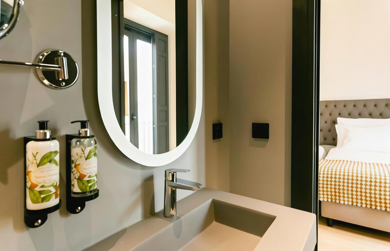 Bedroom 3, Joya del Casco Boutique Hotel by Shiadu, Sevilla