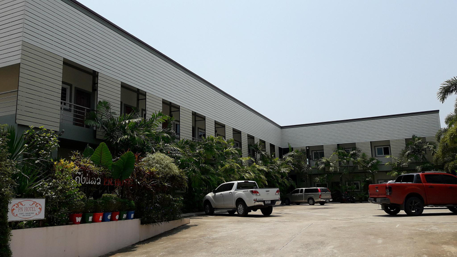 Others 3, P.N. Hotel 2018, Fang