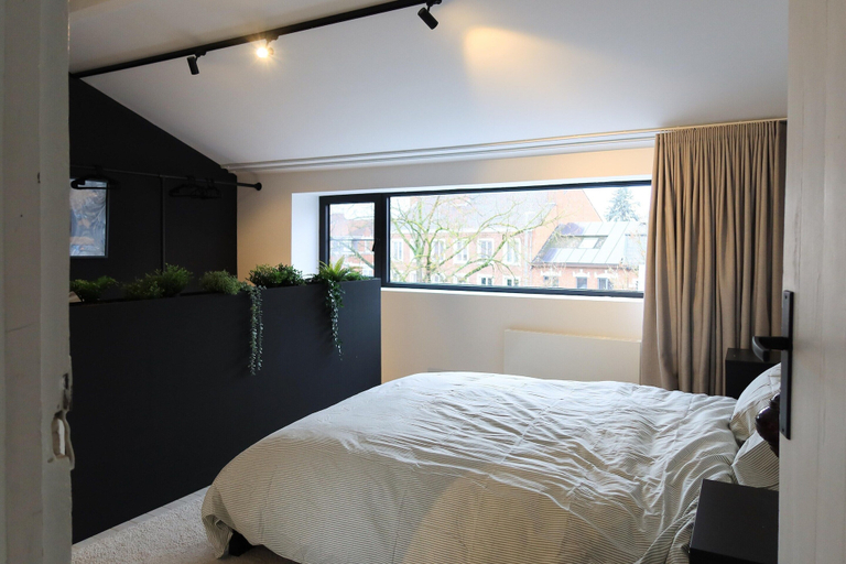 Room 3, Cosy Courtyard House Hasselt, Limburg