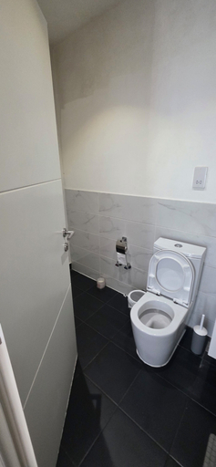 Bathroom 3, Ebs properties, Accra