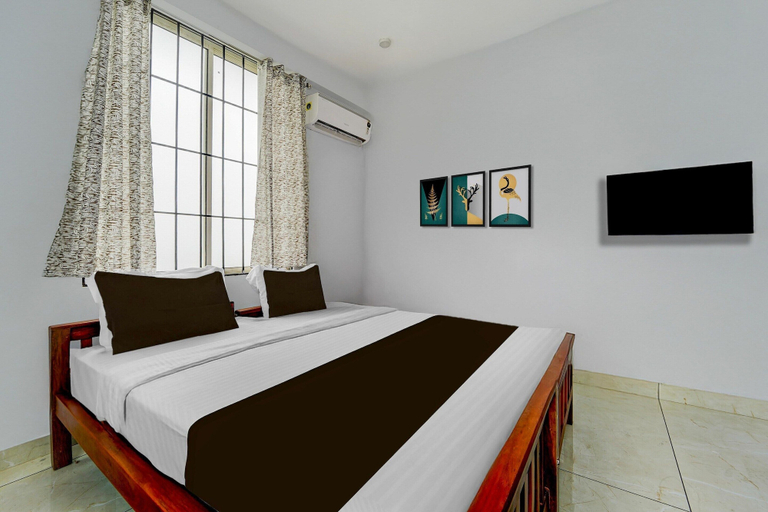 Room 3, Hotel O Pukkattupady Aluva East, Ernakulam