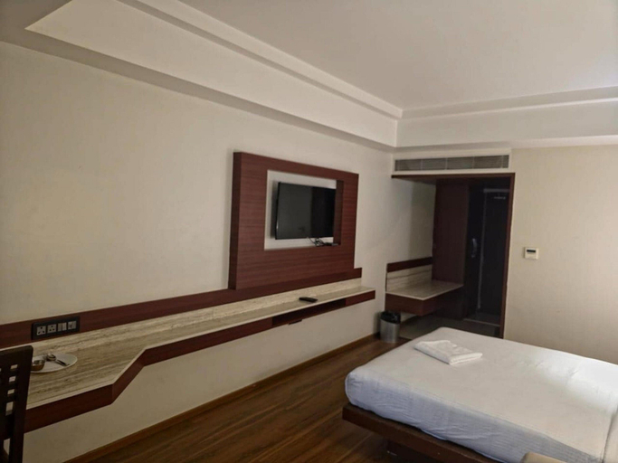 Room 3, Townhouse Marathalli, Bangalore