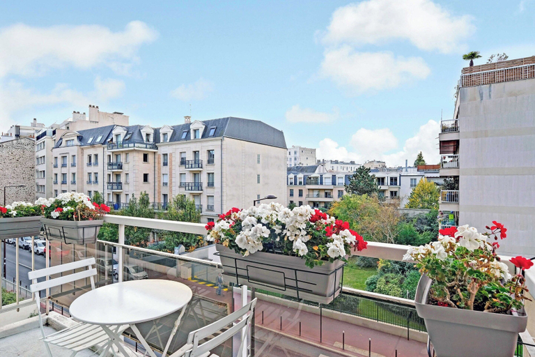 Outdoor dining, Spacious Apartment- 3br/6p - Charenton, Val-de-Marne