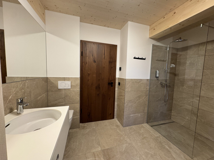 Bathroom 3, Superior Chalet in Turrach With Sauna, Murau