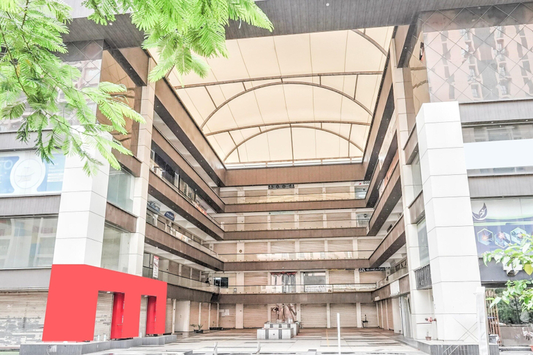 Reception 2, Hotel O Sneh Rashmi Botanical Garden, Surat