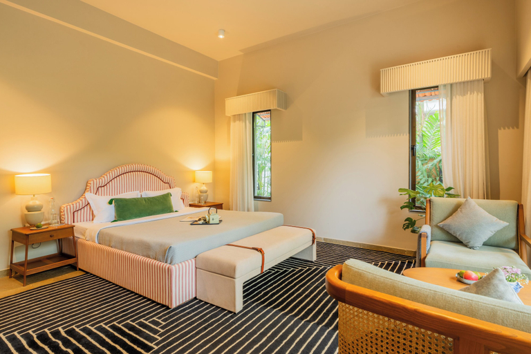 Room 5, ELIVAAS Amado Villa Euphoria 4 BHK, North Goa