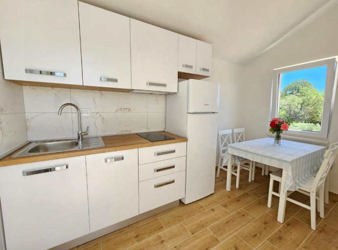 Private kitchen 4, Adriatic Guesthouse Balota With Shared Pool, Orebić