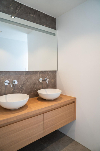 Bathroom 2, Modern Luxe Ecovilla With Terrace on the Water, Oirschot