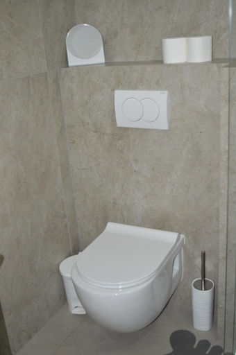 Bathroom 2, Apartments Ballabanka, Koper