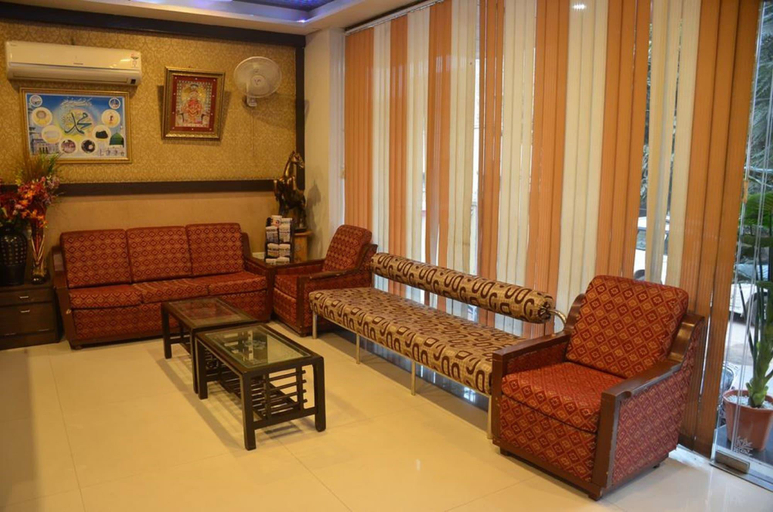 Public Area 2, Hotel Jinendra Inn, Jaipur