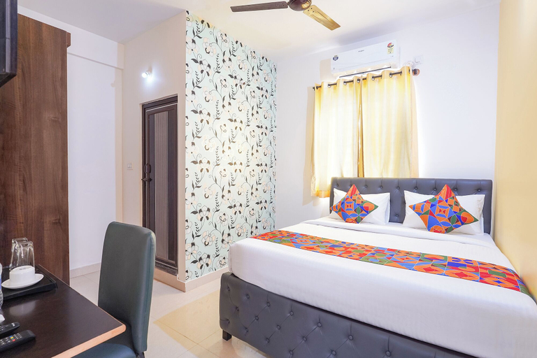 Room 5, Fabhotel Wagtail - Opp Wipro Corporate Office, Sarjapur, Bangalore