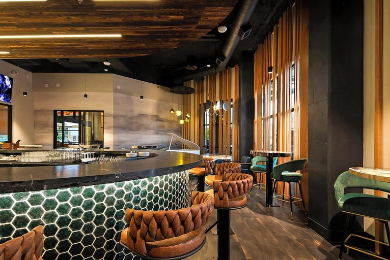 Food & Drinks 4, Inn at 500 Capitol, Ada