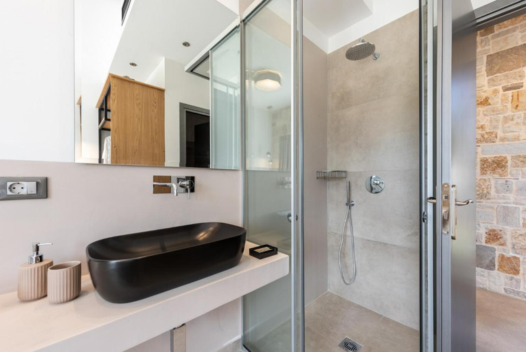 Bathroom 2, Villa Angelos, Ionian Islands