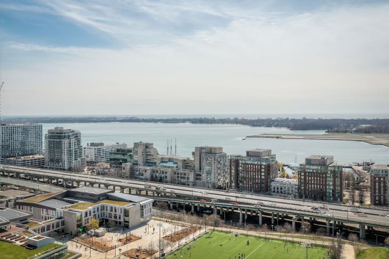 Miscellaneous, Harbourgrid Suites, Toronto