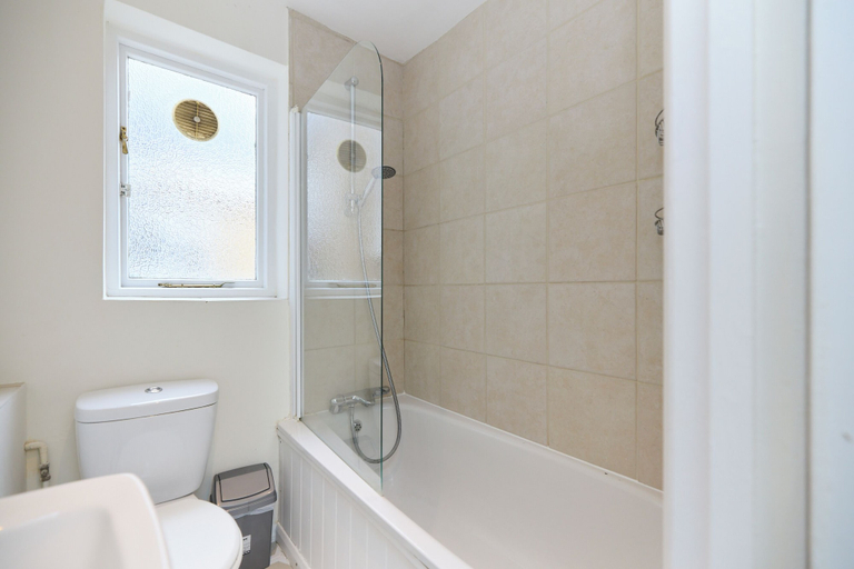 Bathroom 4, The Loft Above, London