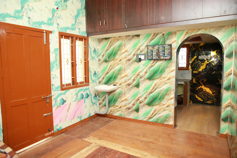 Spa, Senthur Stay Homes, Tiruchirappalli