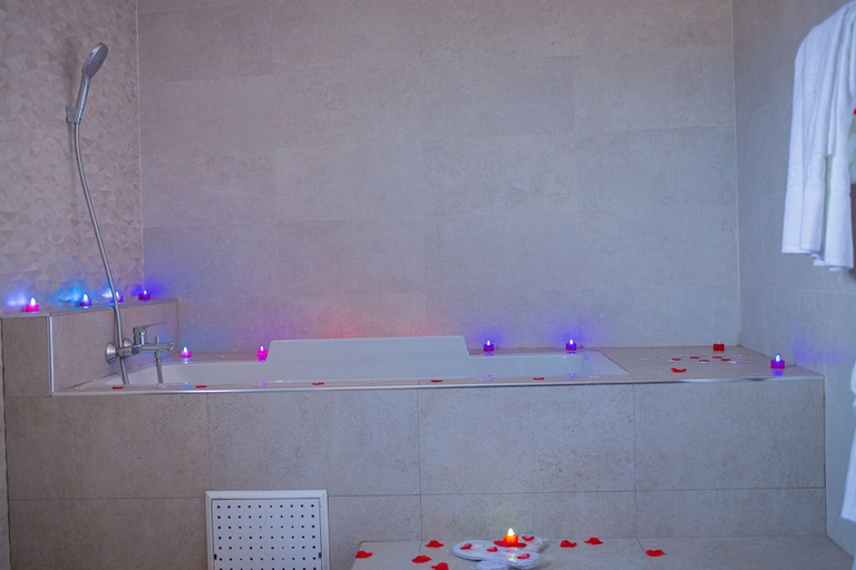Bathroom 4, Hotel Residence Khadija, Thiès