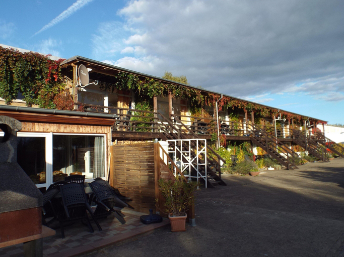 Exterior 5, Mobile Home im Ferienpark mit Seezugang, Ludwigslust-Parchim